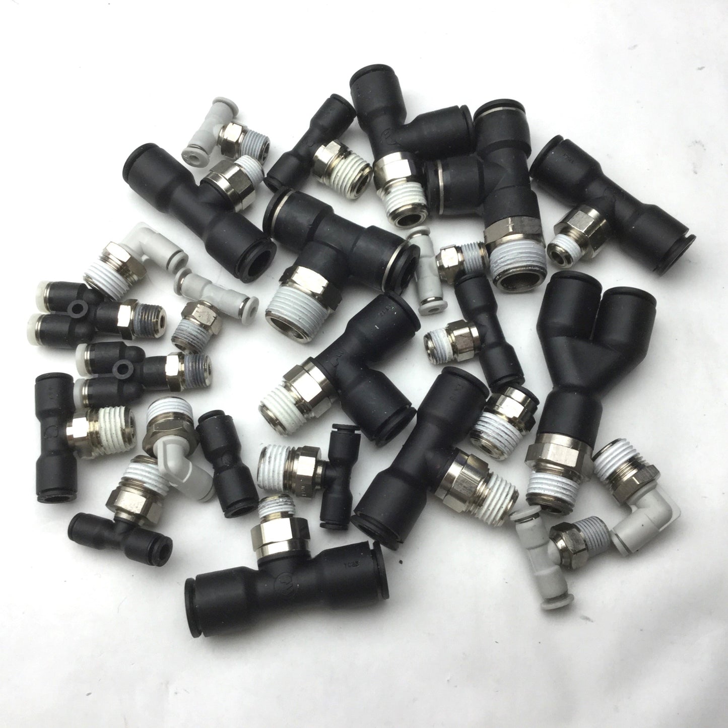 Used Lot of 25, Miscellaneous Assorted Fittings&Connectors, See Pictures for Details