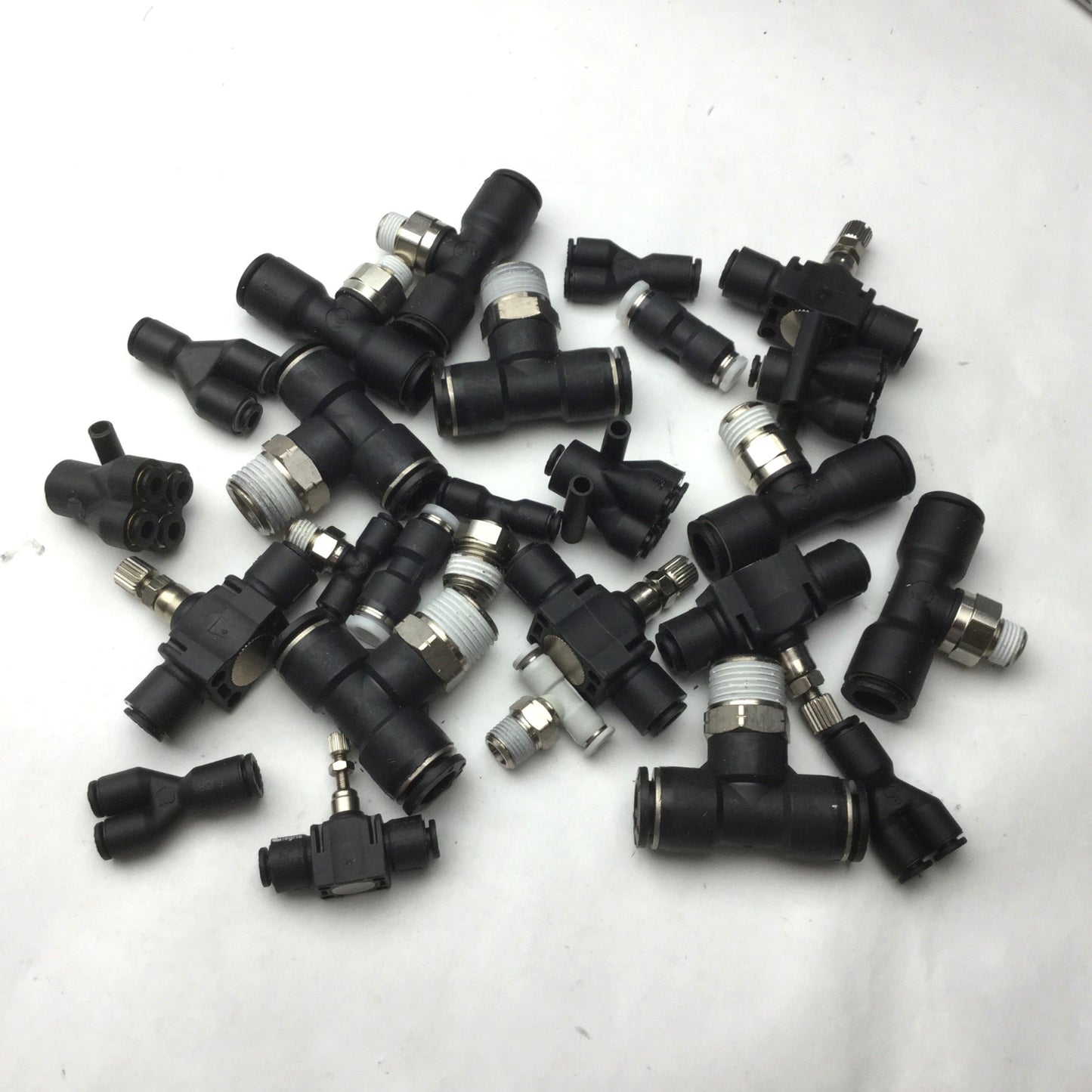 Used Lot of 25 Miscellaneous Assorted Connectors/Fittings See Pictures for Details