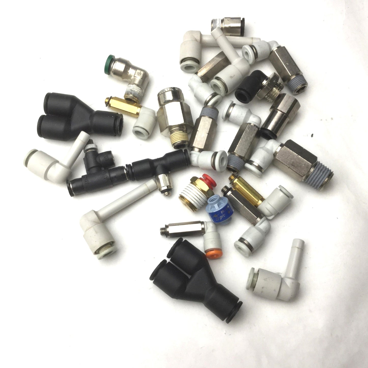Used Lot of 25 Miscellaneous Assorted Connectors & Fittings See Pics for Details