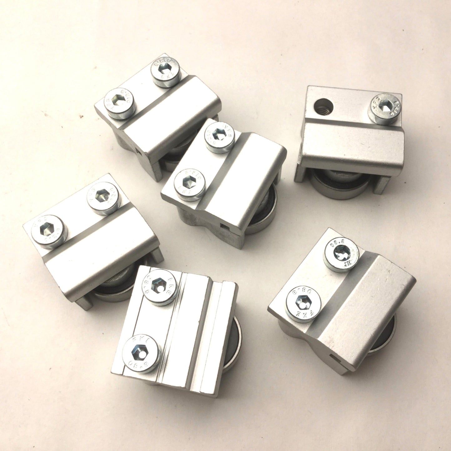 Used Lot of 6 Return Rollers, Roller Diameter: 7/8", 2 Bolt, Aluminum: 1.25"x1.125"