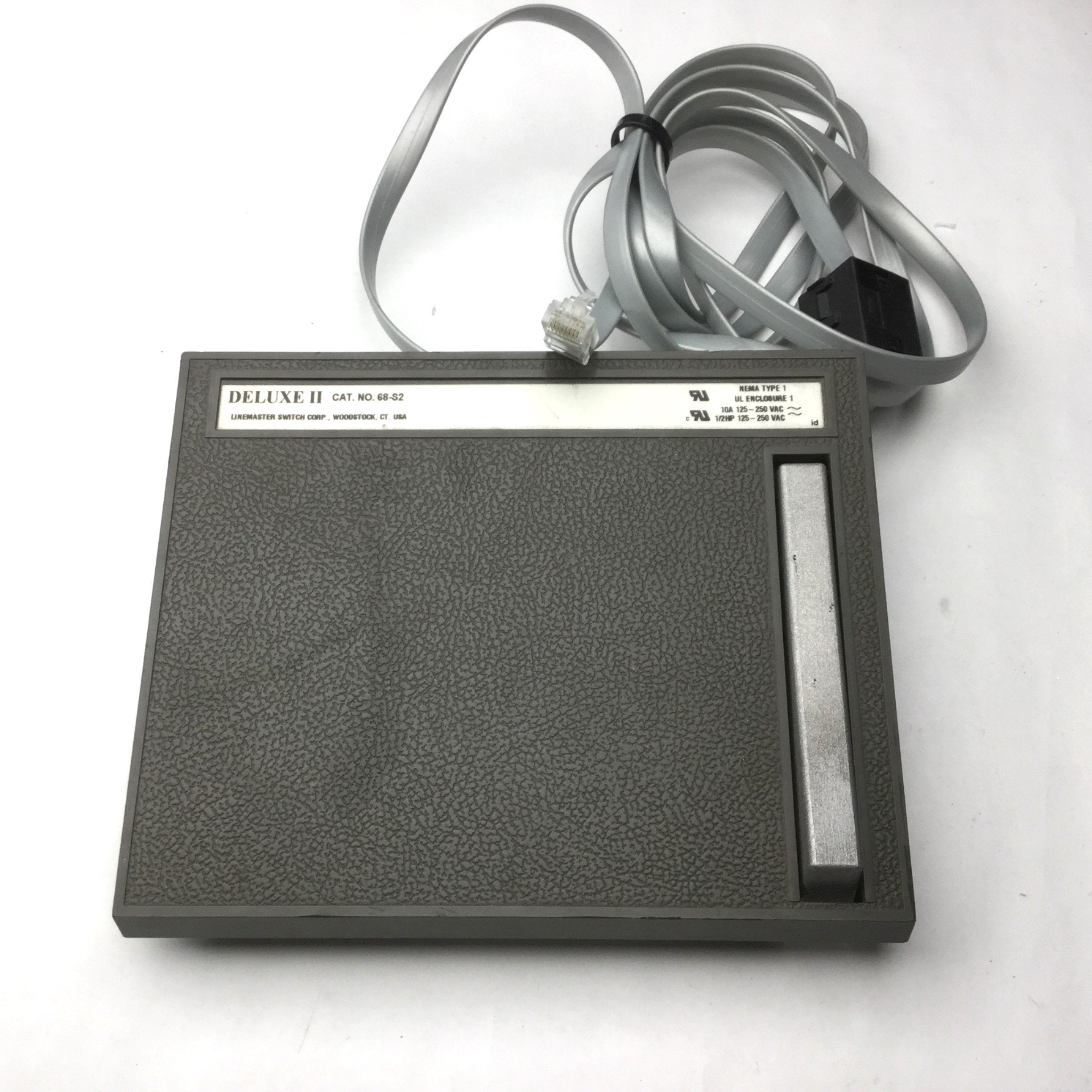 Linemaster Deluxe II 68-S2 Foot Pedal Switch, SPDT Momentary, 10A, 125 ...