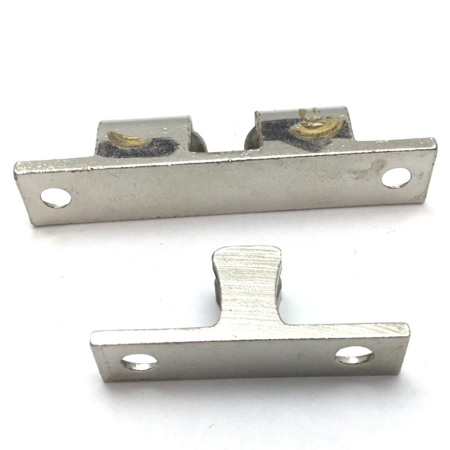 Used Lot of 5 Sugatsume Lamp Cabinet Grab Catch Latch, 2.25", With Strike