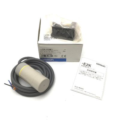 New Omron E2K-C25MF1 Capacitive Proximity Sensor, Sense Distance: 25mm 12-24VDC PNP