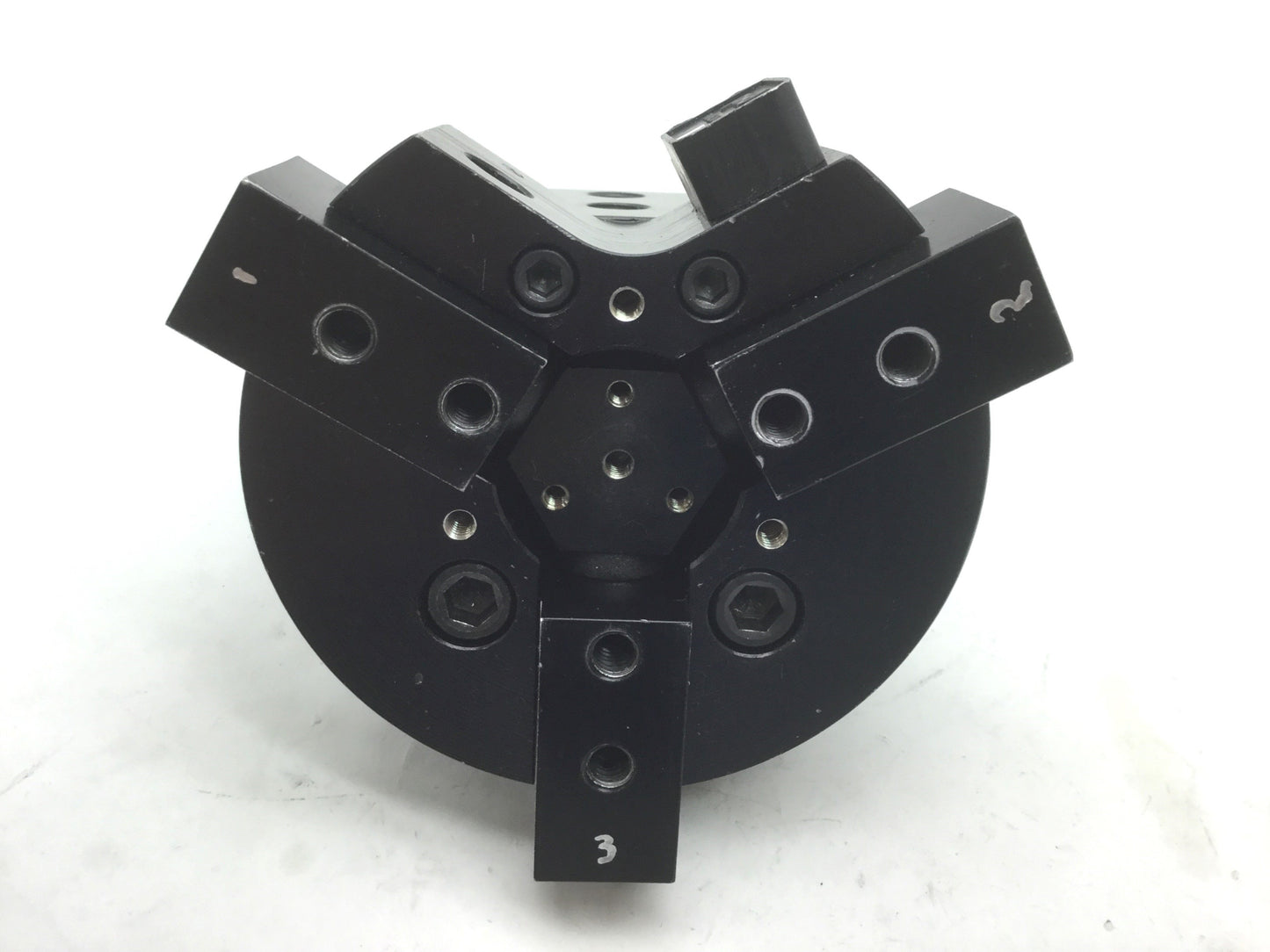 Used PHD 8634-01-4001 Pneumatic Gripper 3 Jaw Bore: 38mm Sensor Ready