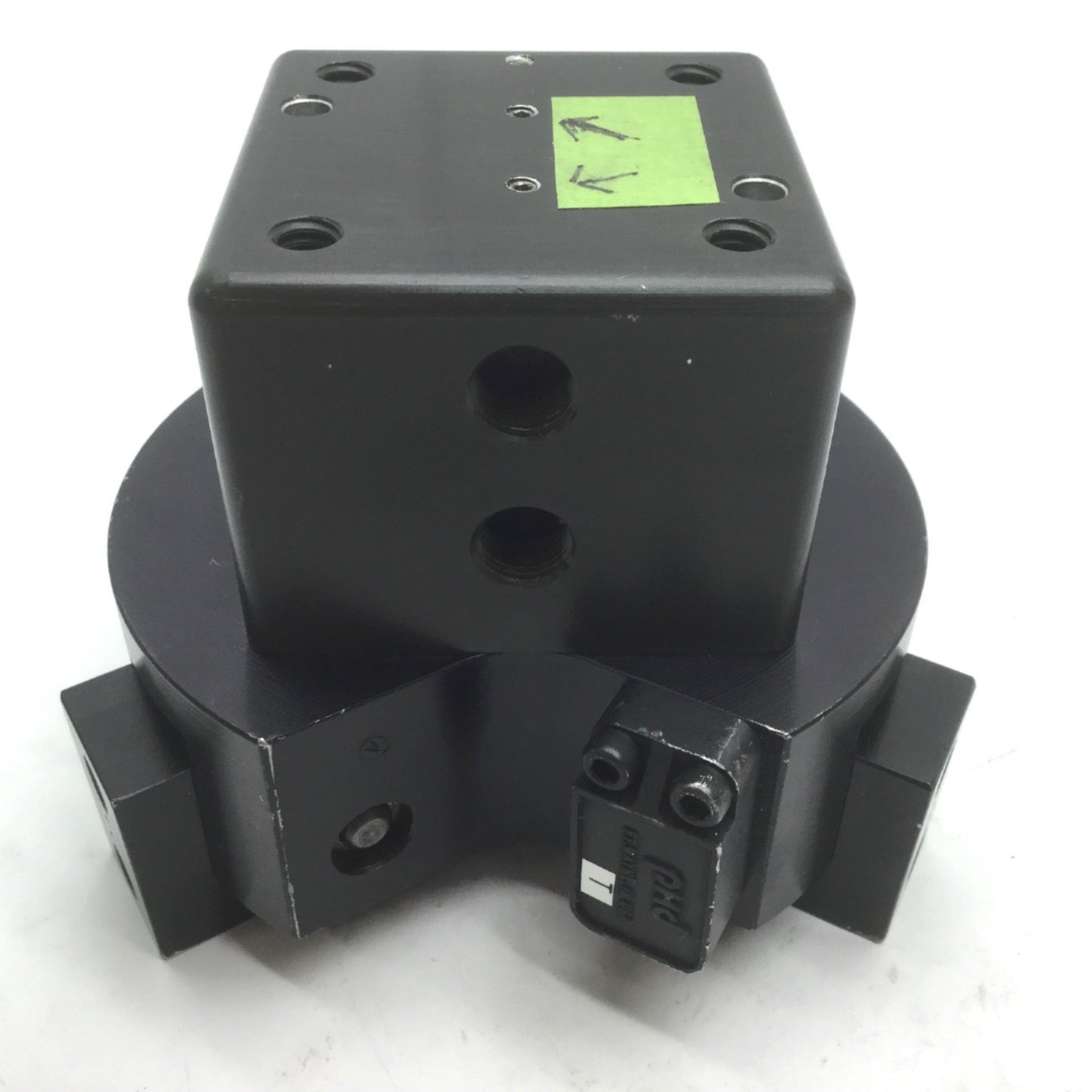 Used PHD 8634-01-4001 Pneumatic Gripper 3 Jaw Bore: 38mm Sensor Ready