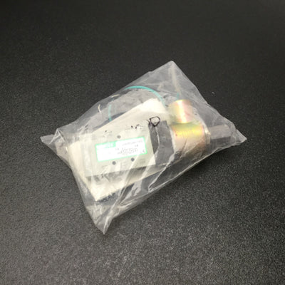 New Numatics L12X452B011B61 Explosion Proof Solenoid Air Control Valve 24VDC 1/4"NPT