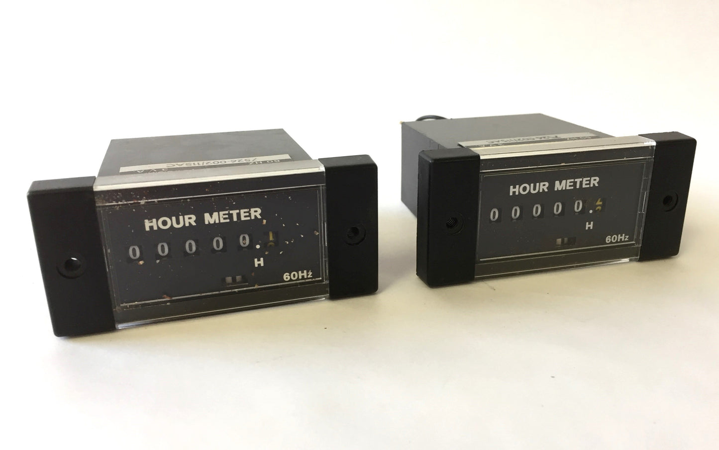 Used Lot of 2 Redington 7526-002 Hour Meter Counters, 6 Digits, 115VAC 60Hz