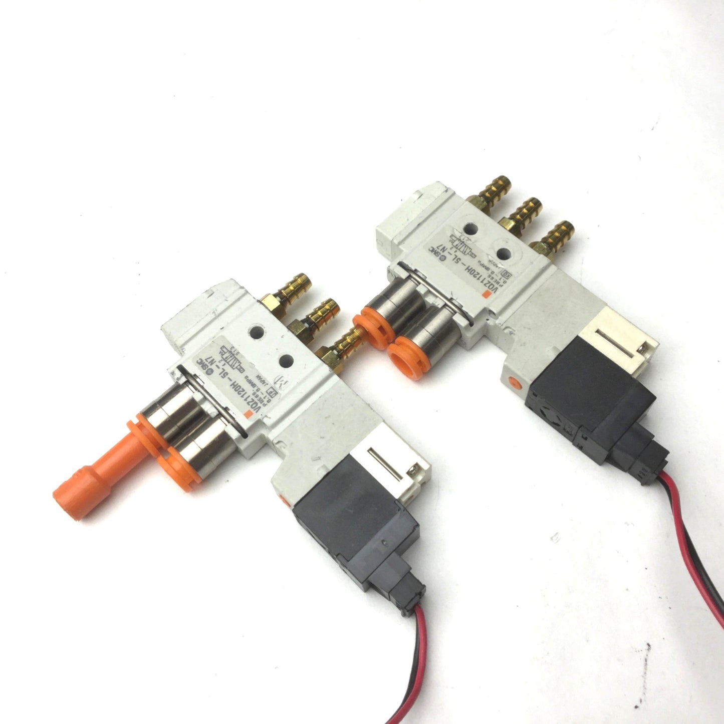 Used Lot of 2 SMC VQZ1120H-5L-N7 Pneumatic Solenoid Valve, 0.1-0.8MPa (14-116PSI)