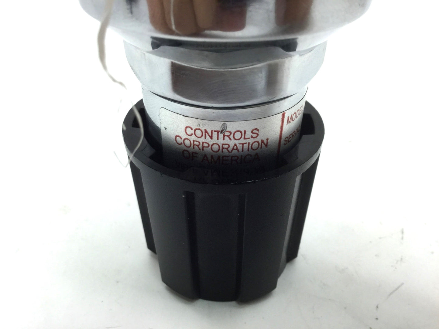 Used Concoa 3044001-84-000 Regulator 1/4" NPT Ports Outlet Pressure: 0-250psi