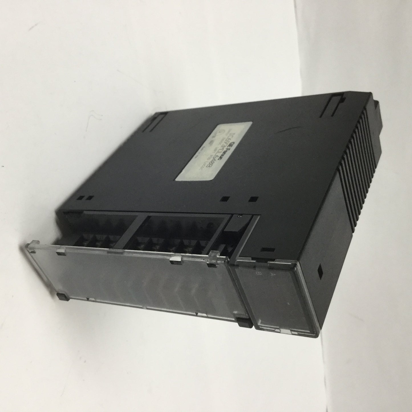 Used GE Fanuc IC693MDL640B Series 90-30 Input Module, 24VDC 16-Point Positive Logic