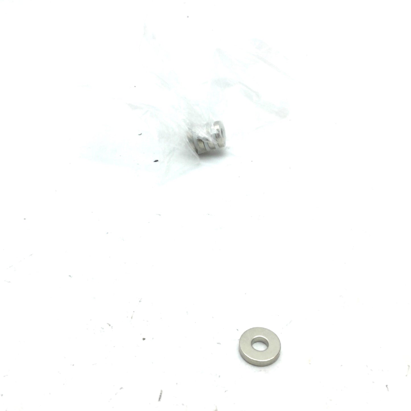 New Lot of 40 New Neodymium Magnets N38SH OD 1/2" ID 1/5" Thickness 0.1" Max: 3lbs