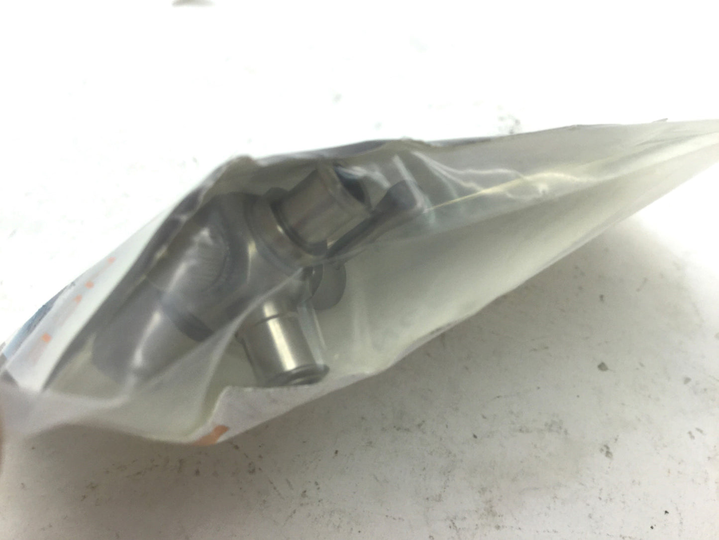 Used Cadence Science 6011SSIND 3-Way Stoppcock Luer Ports 316 Steel