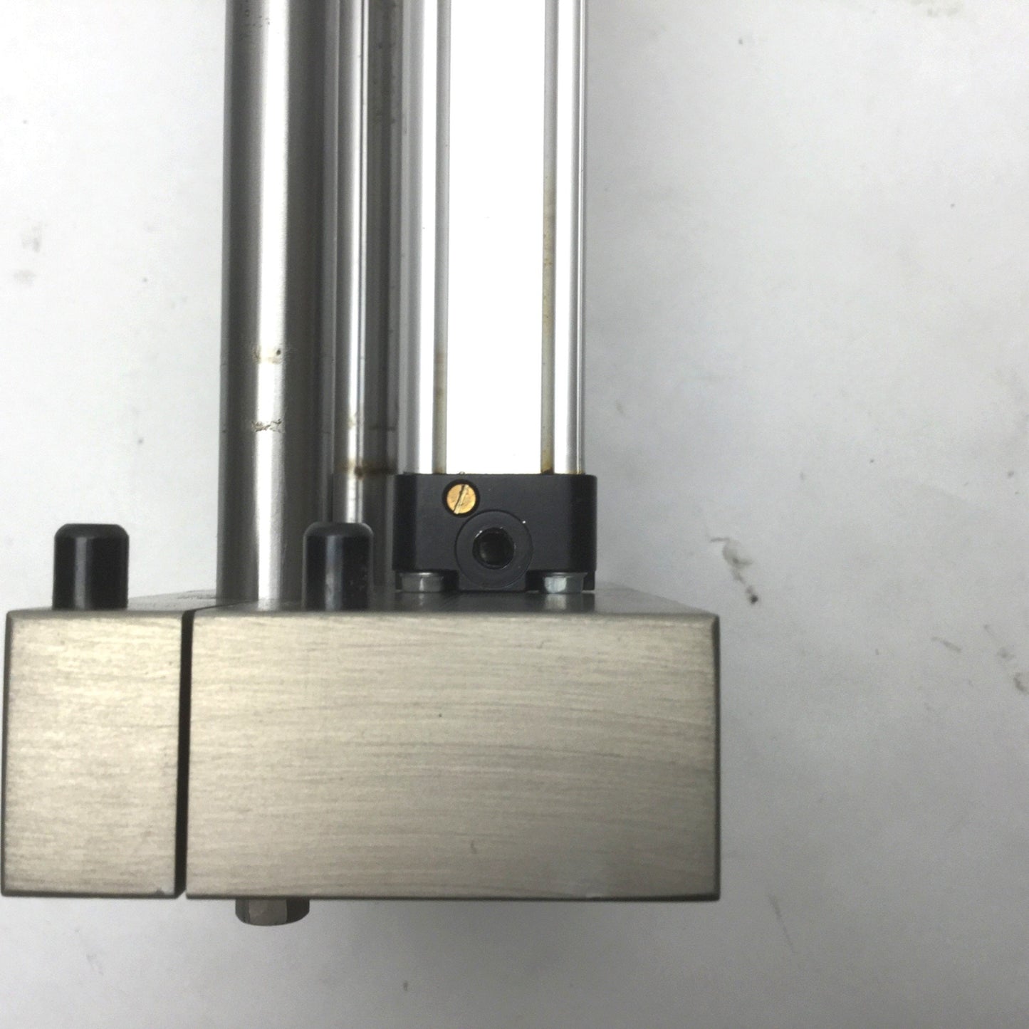 Used Barrington Automation TS-2-16 Guided Rodless Cylinder, Stroke: 16", Bore: 0.62"