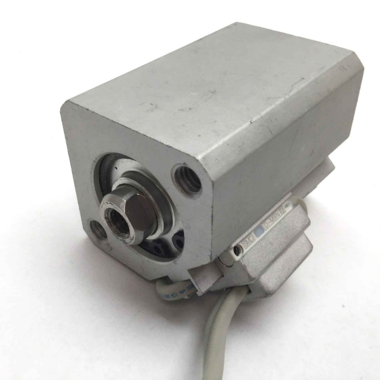 Used SMC NCDQ2A25-25D Pneumatic Cylinder, Bore: 25mm, Stroke: 25mm, With 2x Sensors