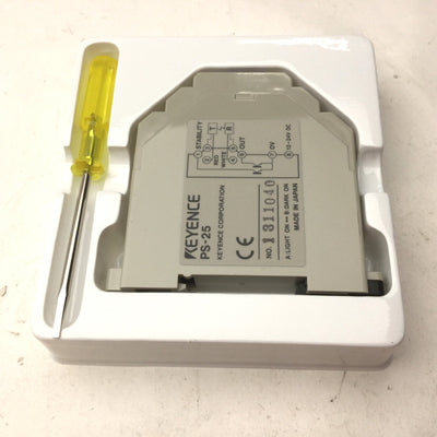New Keyence PS-25 Photoelectric Switch, Voltage: 12-24VDC, Light / Dark Mode