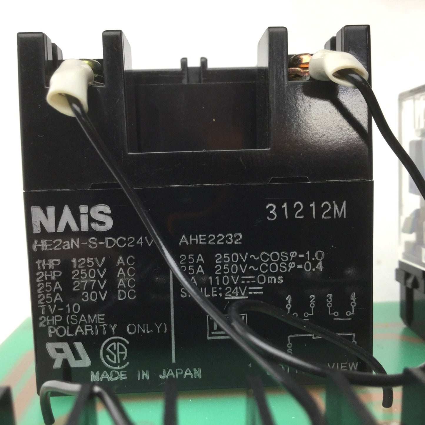 Used Unichem U-122 Circuit Board With NAIS HE2aN-S-DC24V Relay & 2x Omron MY4N Cubes