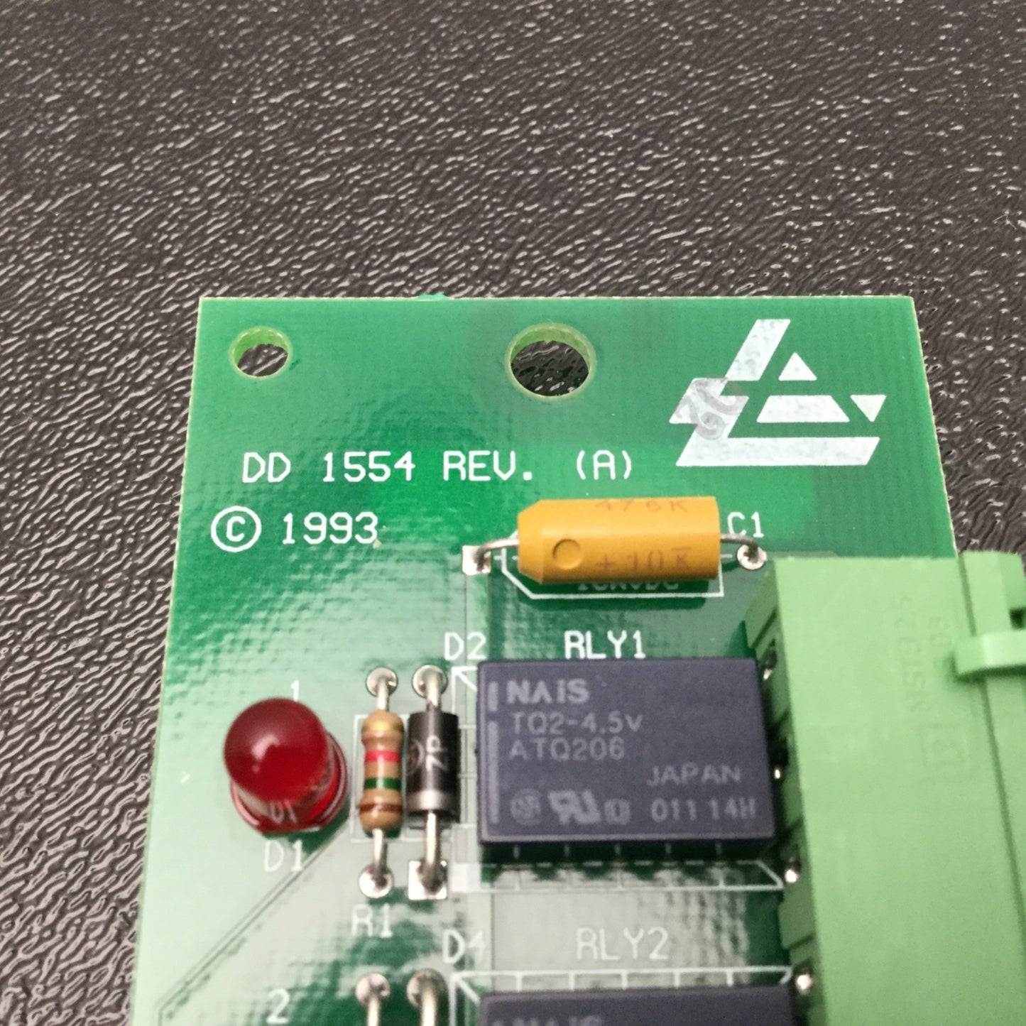 Used Air Products DD 1554 Rev A Signal Interface Relay Board 1993