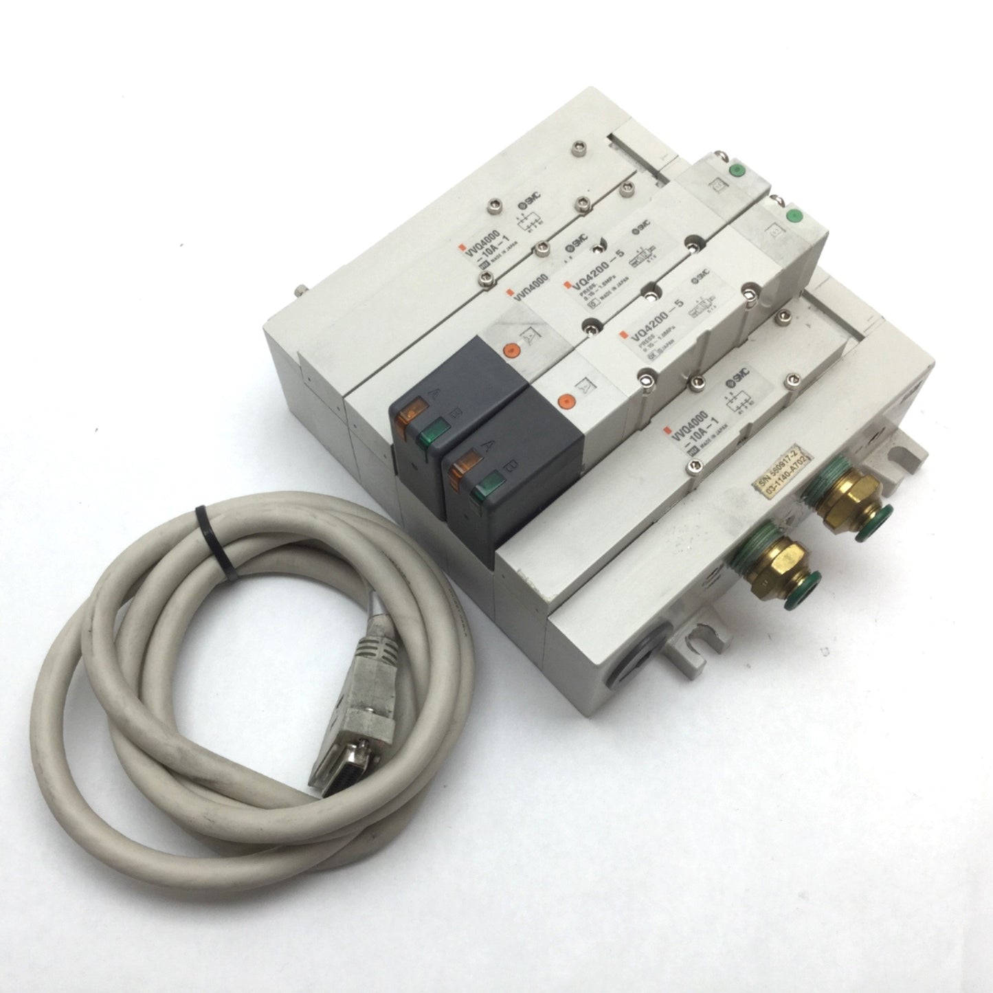 Used Bank of 2 SMC VQ4200-5 Solenoid Valve, 2-Position 5-Port, 24VDC, 0.15-1.0MPa