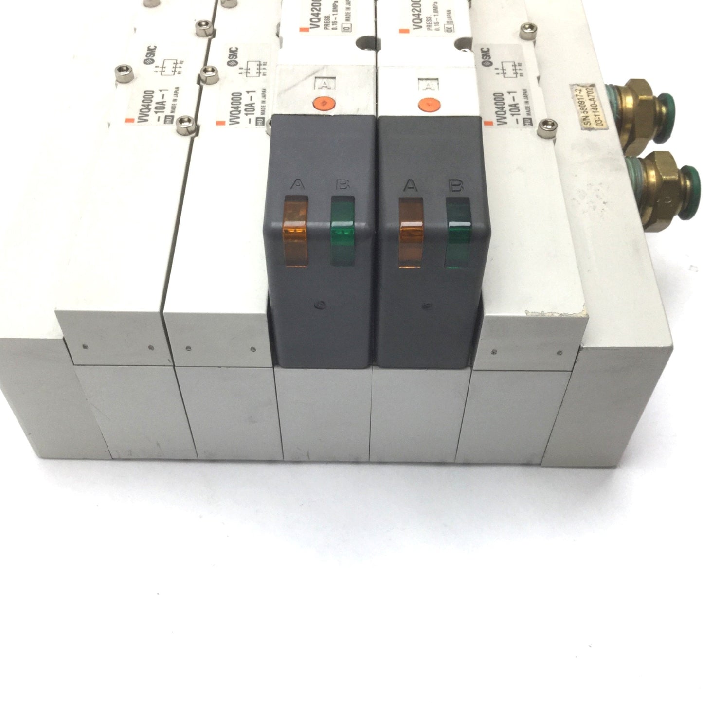 Used Bank of 2 SMC VQ4200-5 Solenoid Valve, 2-Position 5-Port, 24VDC, 0.15-1.0MPa