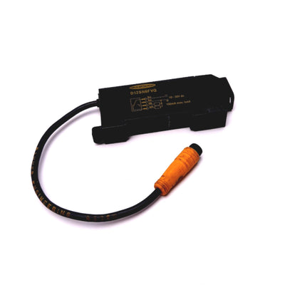 Used Banner D12SN6FVQ Fiber Optic Sensor, Voltage: 10-30VDC, Output: NPN 150mA