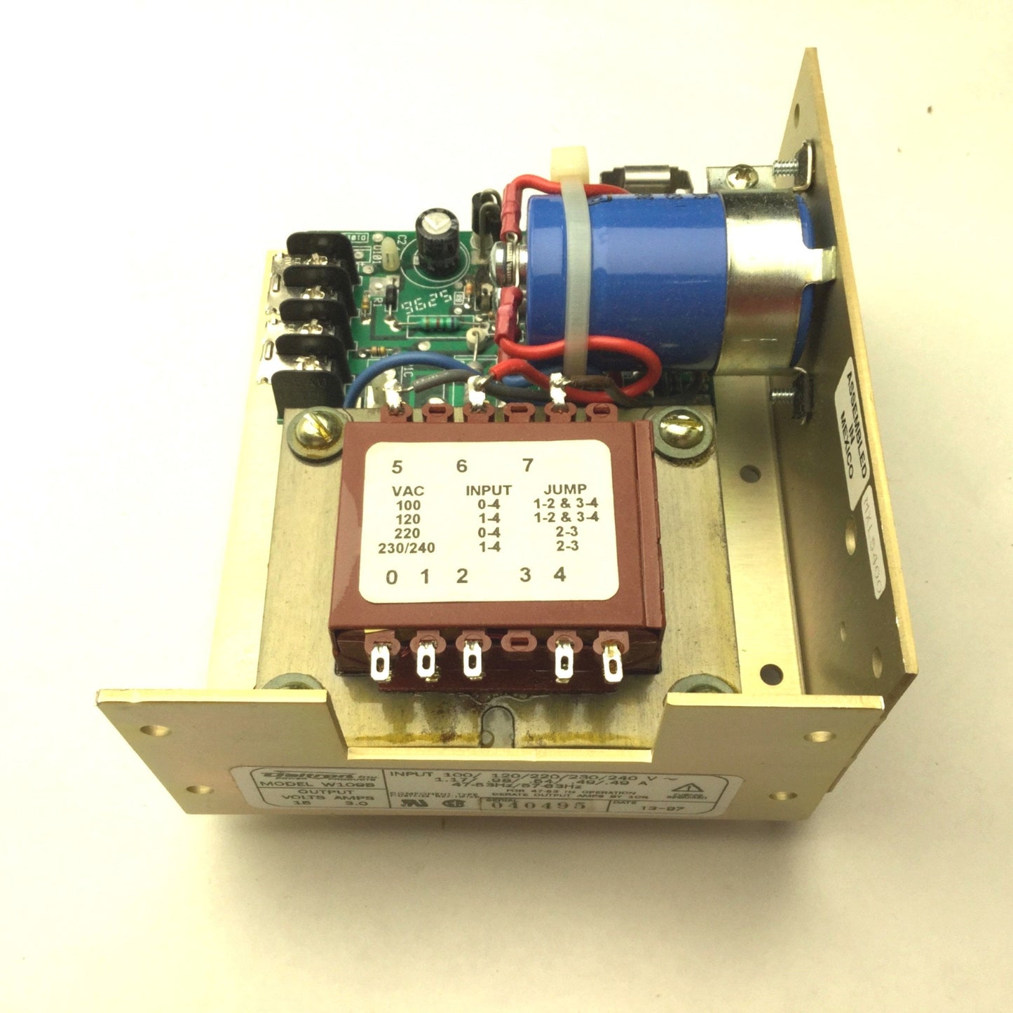 New – Open box Deltron W109B Power Supply, Input: 100/120/220/230/240VAC, Output: 15V, 3A