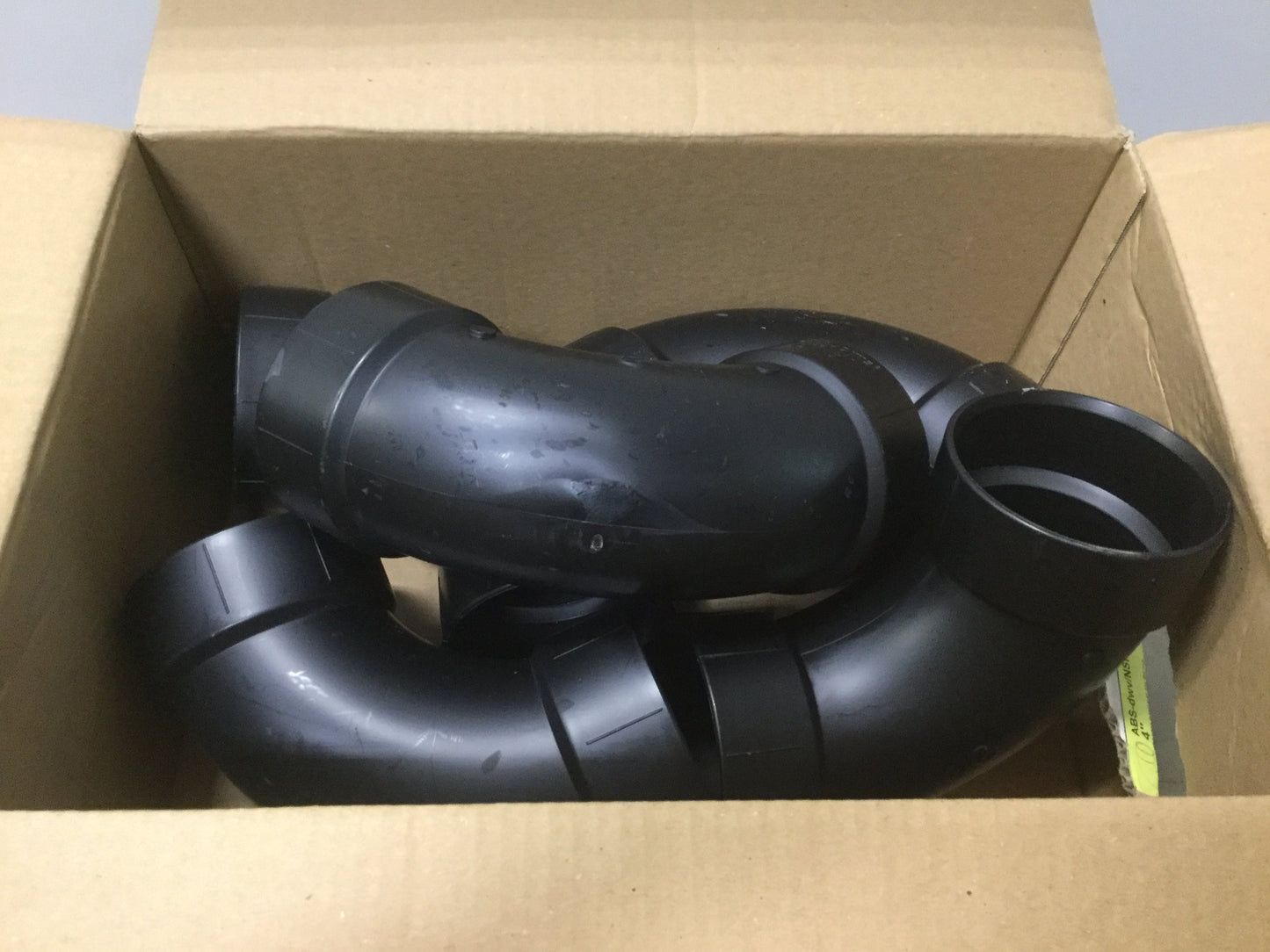 New – Open box Box of 5 Charlotte ABS-DWV Schedule 40 Long Sweep 1/4 Bend Hub x Hub 4" Pipe