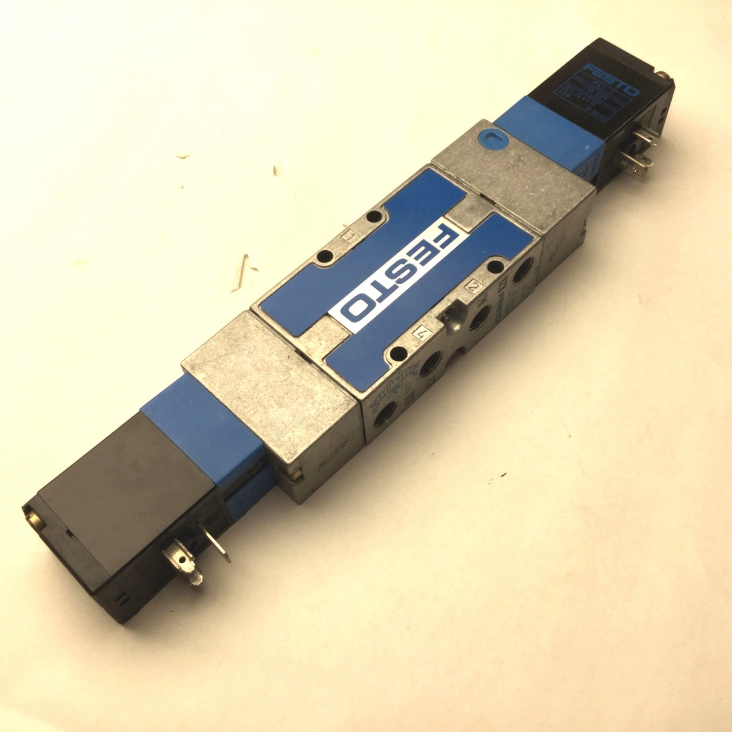 Used Festo MVH-5/3G-1/8-B Solenoid Valve, 20.4-26.4VDC, 3-Position 5-Port