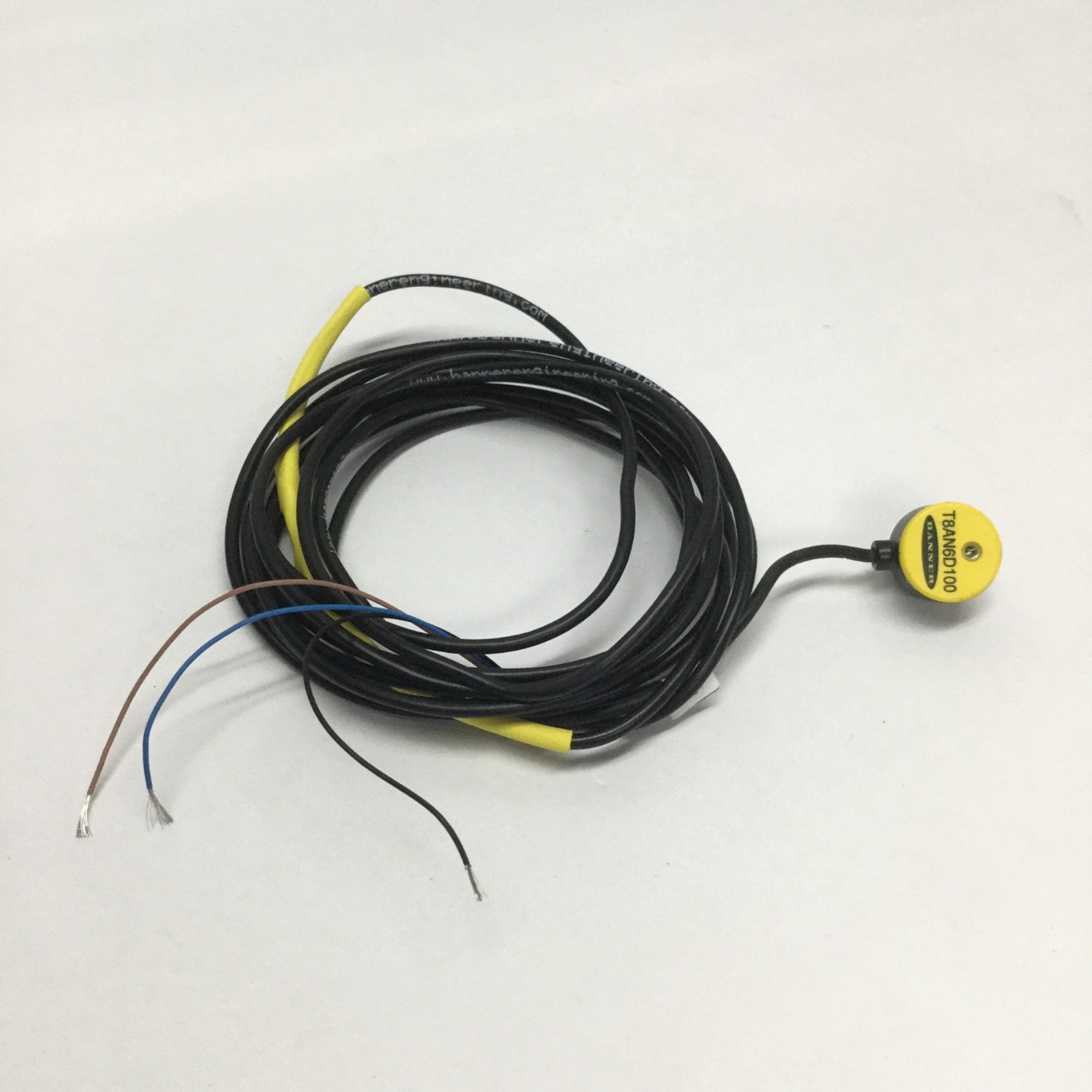 Banner T8AN6D100 Barrel Mount Sensor Proximity Diffuse 100mm Range, NP ...