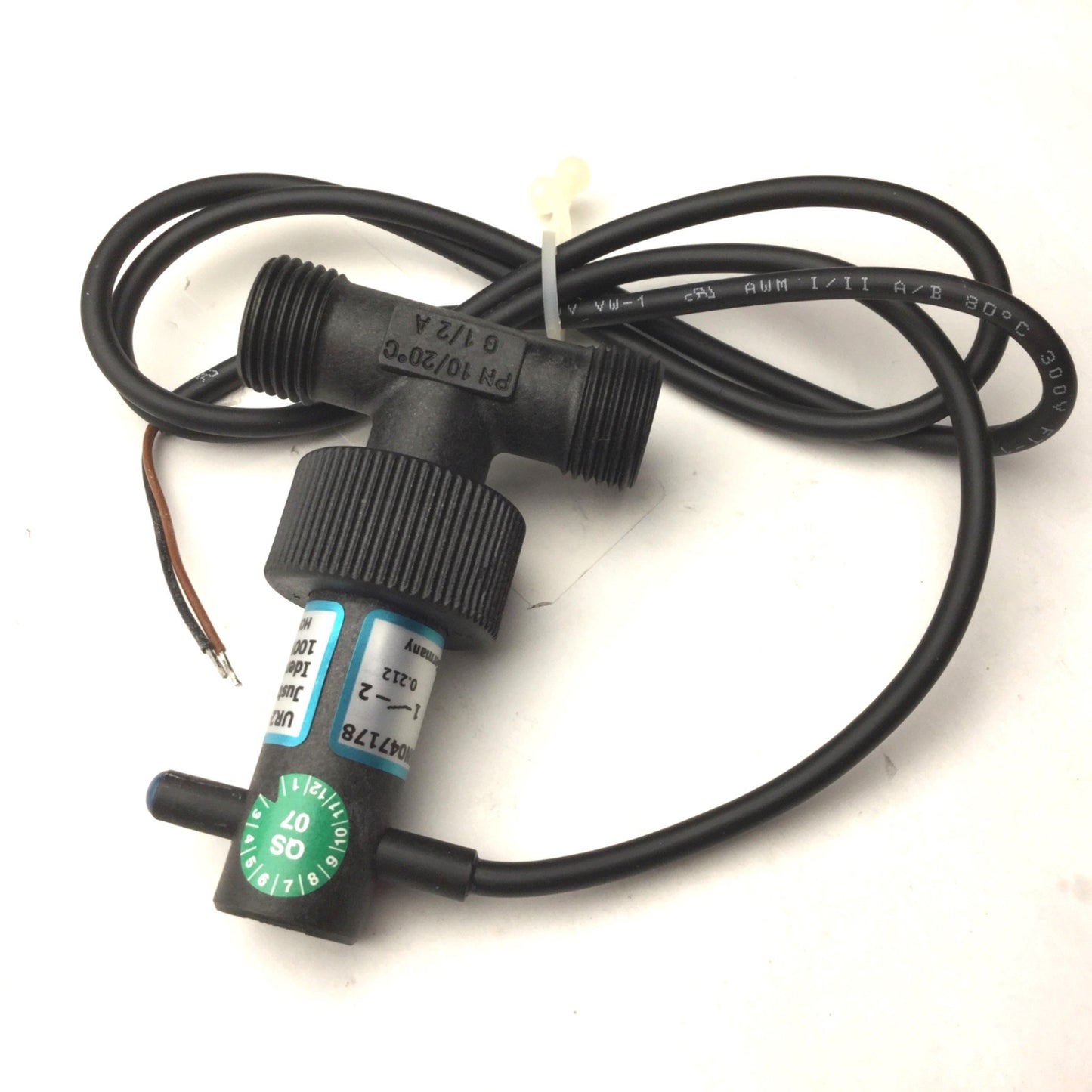 Used Honsberg UR2-015AP-21 Fluvatest Paddle Flow Switch, 1NO, 350LPH, 100VAC/0.5A