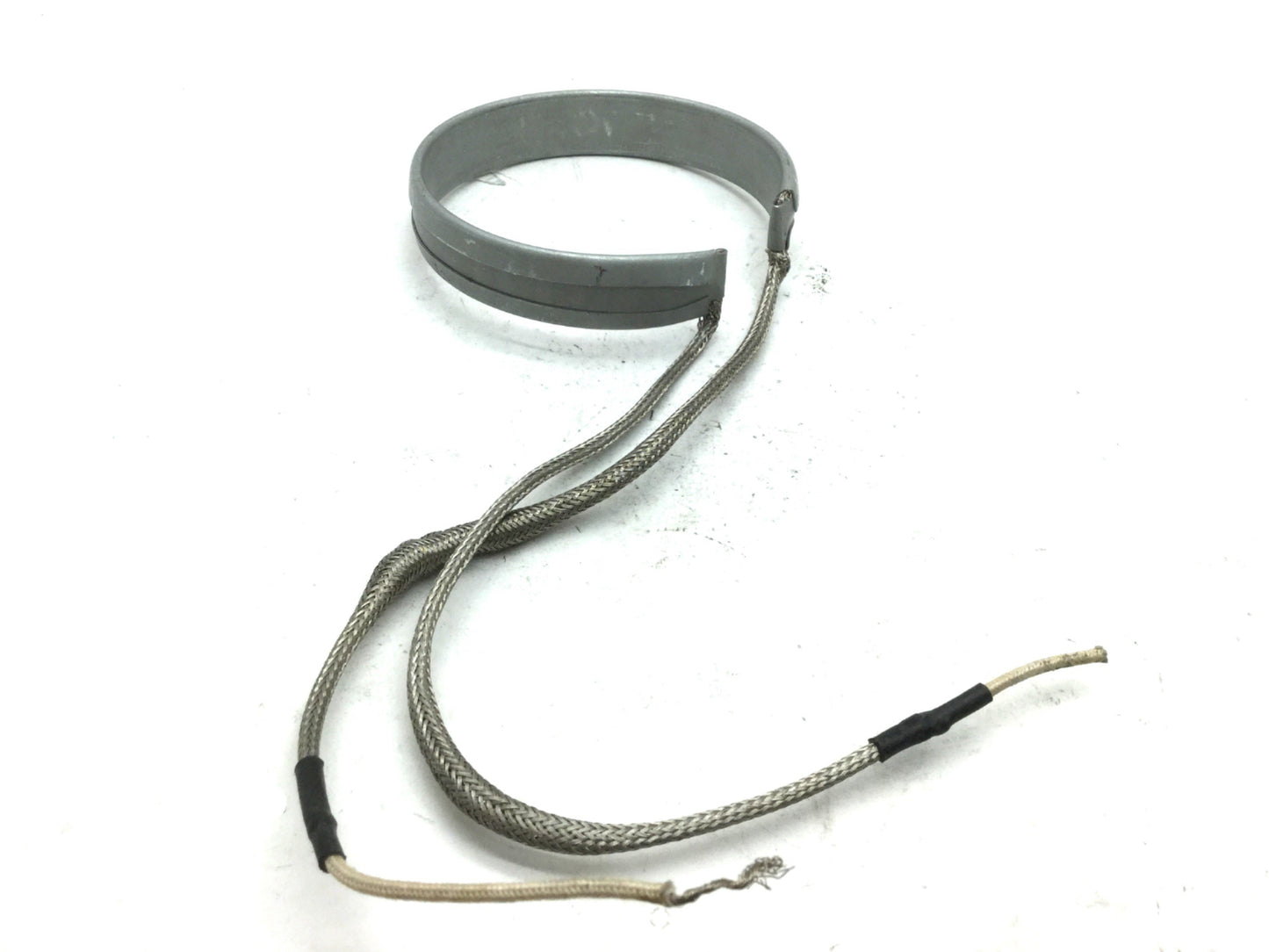 Used Delta 90963C Heater Band, 240V 150W, ID: 3.68", OD: 4", W: 0.78"