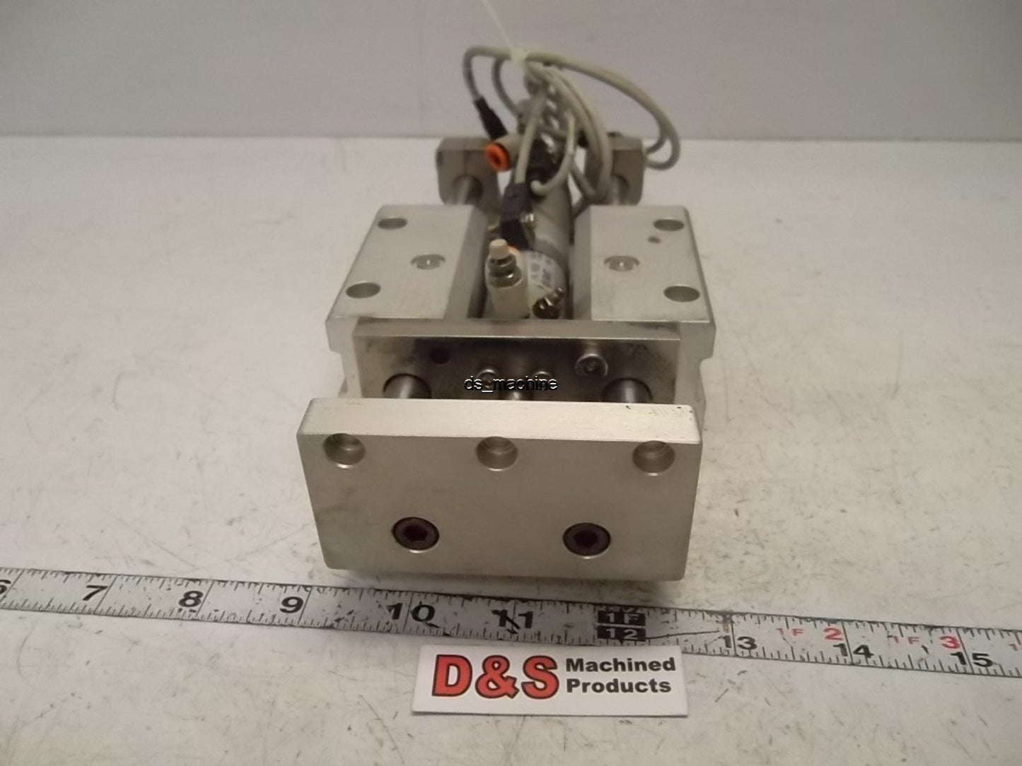 Used SMC MGCMB20-75-R Pneumatic Compact Cylinder 75mm Stroke