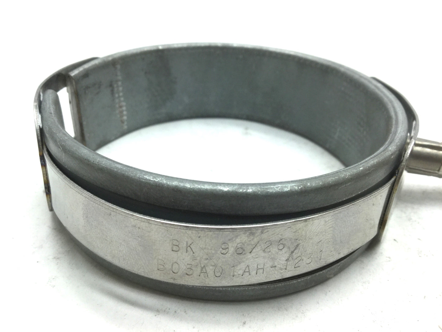 Used Watlow B03A01AH-1231 Nozzle Heater Band, 240V 400 W, ID: 2.94" OD: 3.23" W: 1"