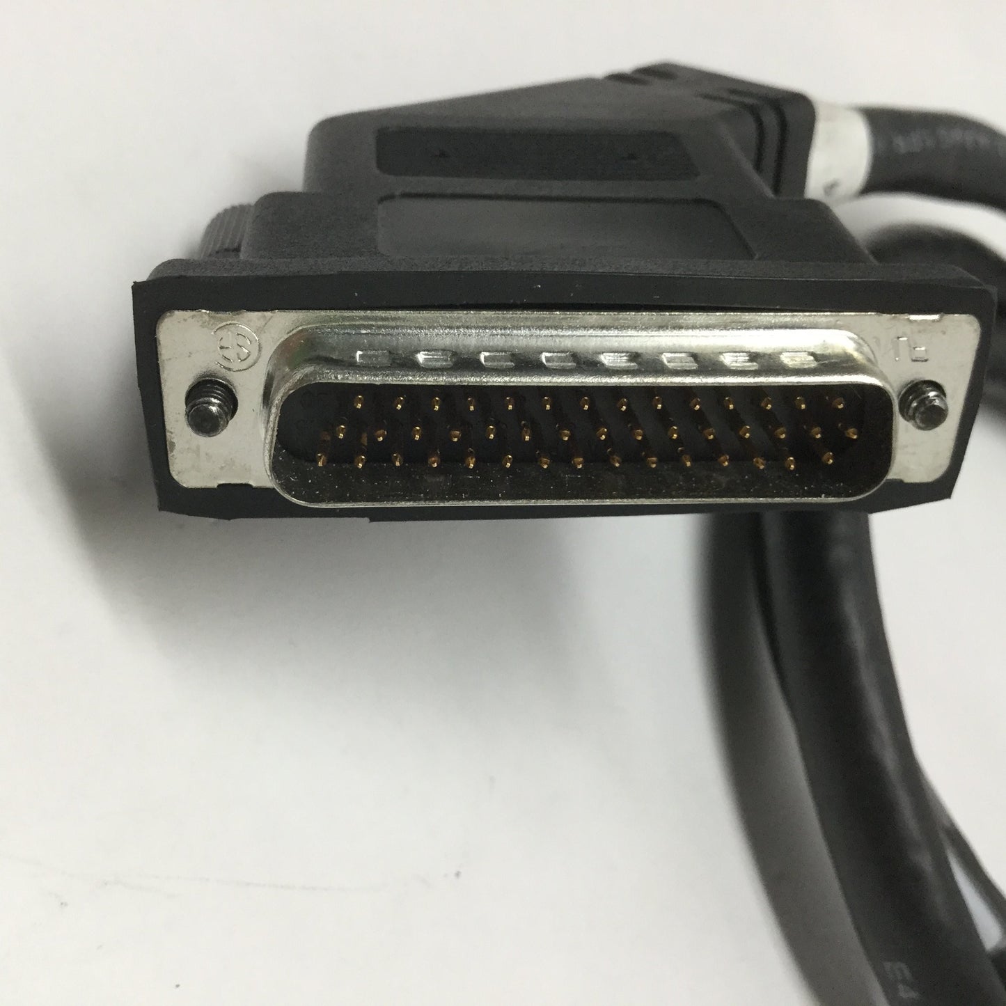 Used Allen Bradley 2090-U3BC-D4401 Breakout Board Feedback Interface Cable, 1m