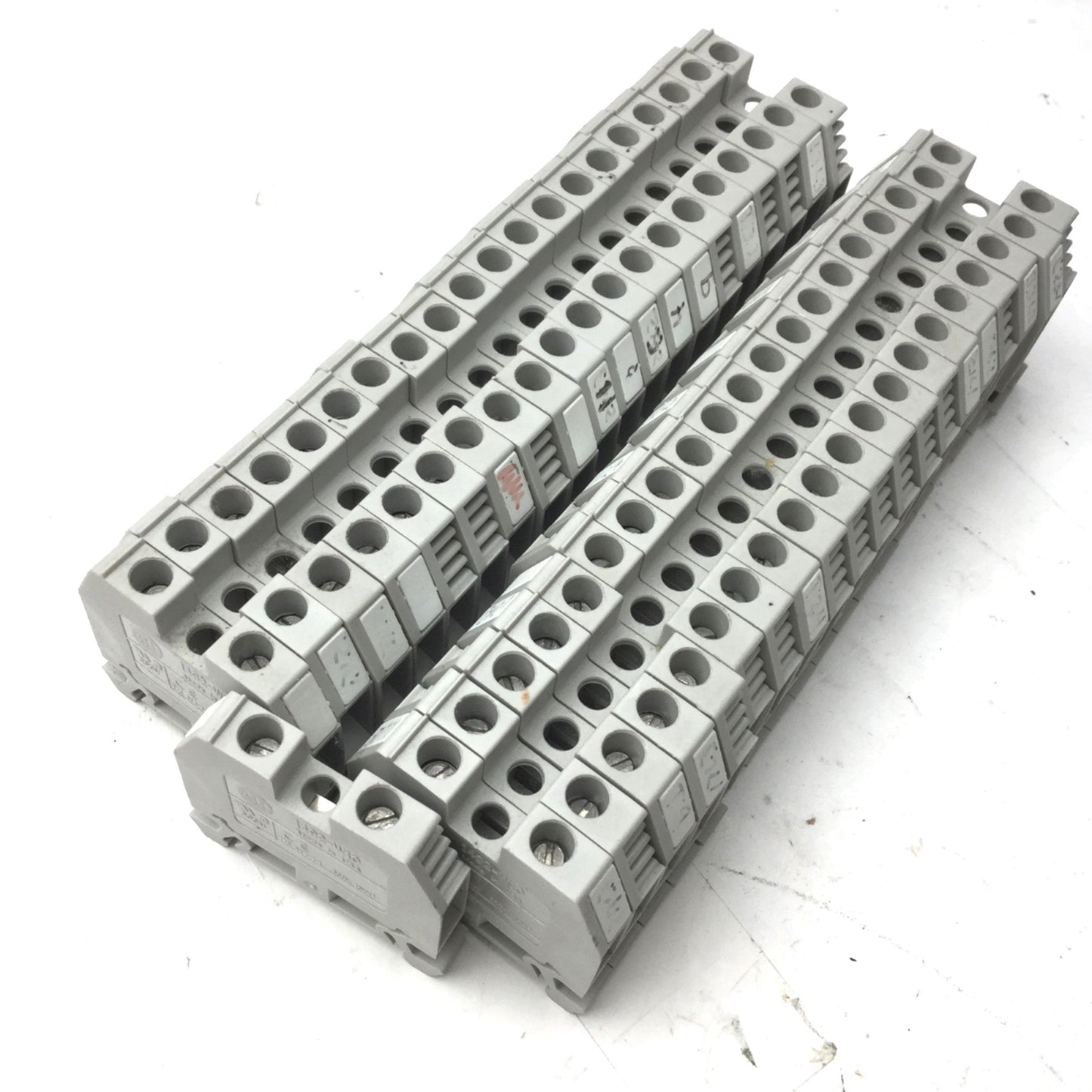 Used Lot of 41 Allen Bradley 1492-W10 Feed Through Terminal Blocks 600V 50A 22-8 AWG