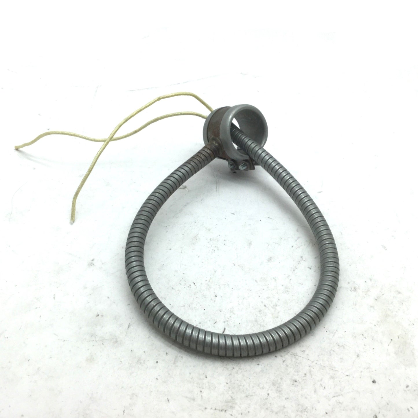 Used IHCO A 77606 Nozzle Heater Band, 240V 125W, ID: 1", OD: 1.3", W: 1"