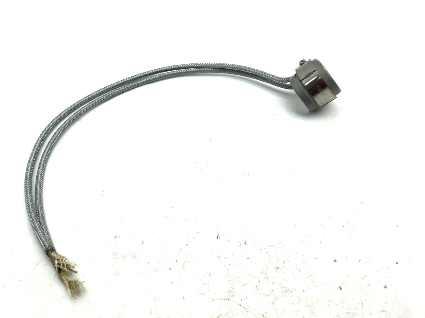 Used Watlow B1A1AN Nozzle Heater Band, 240V 125W ID: 1" OD: 1.22" W: 1"