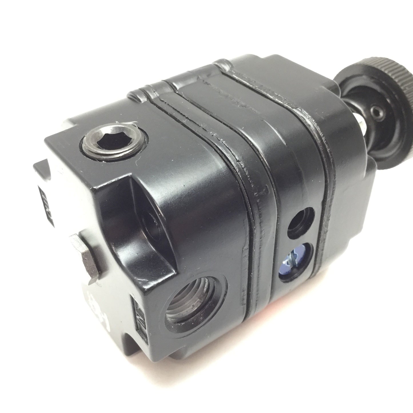 Used Parker R210-02A High Precision Regulator, 2-40psi Range, 150psi Max, 1/4" NPT
