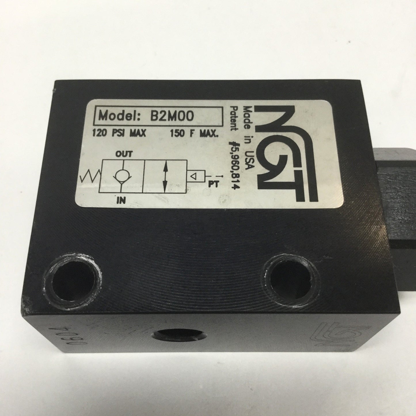 Used NGT B2M00 Balanced Pilot-Operated Check Valve 1/8" NPT, 2psi Crack Pressure
