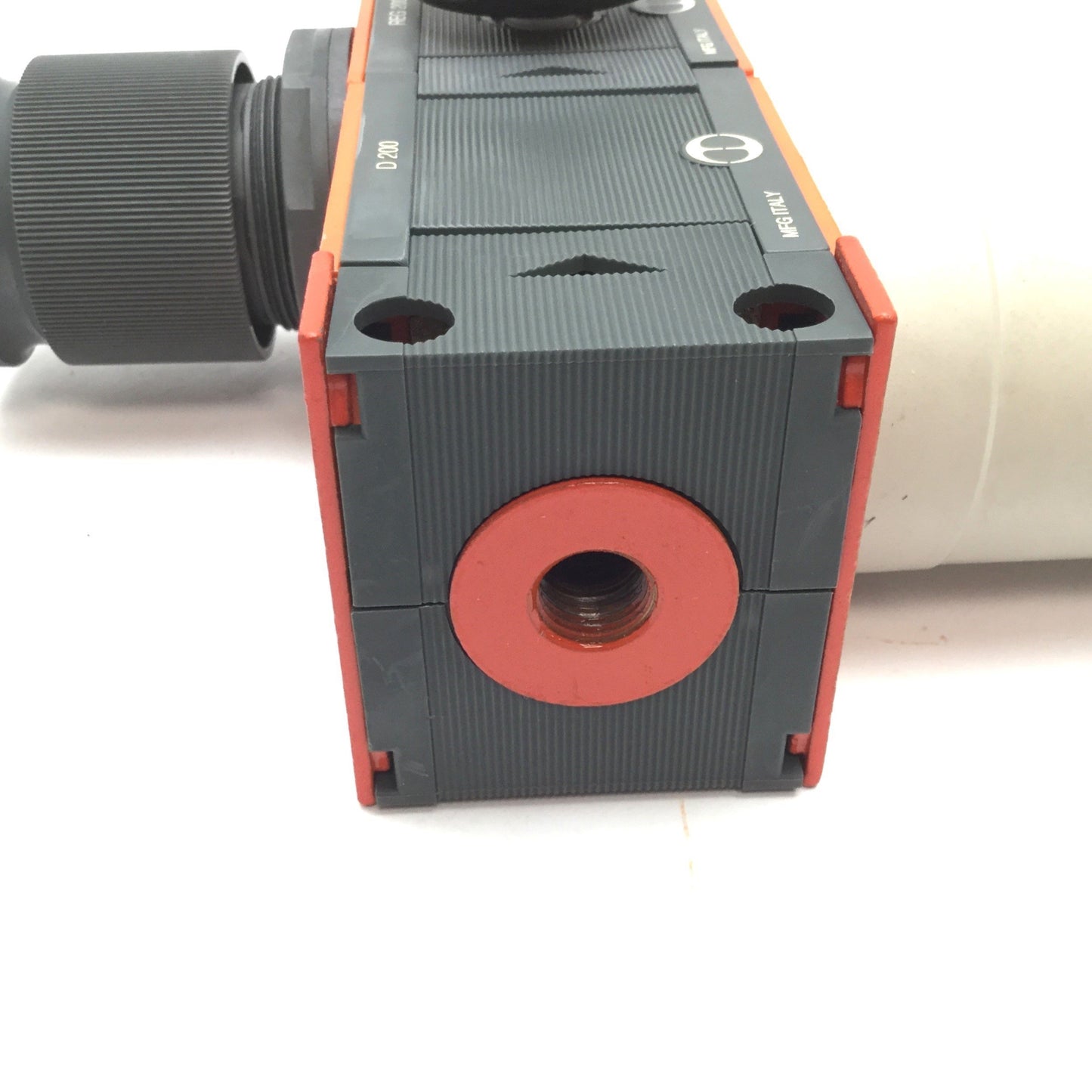 Used Metal Work D 200 Depurator with REG 200 Regulator, Ports: 1/4" NPT, 0-120psi