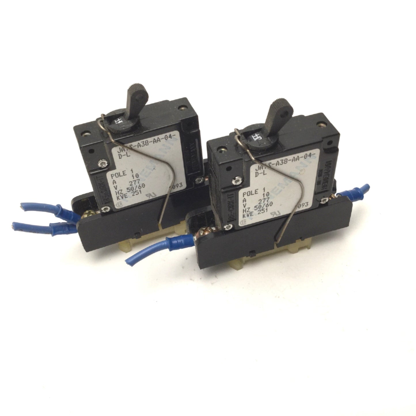 Used Lot Of 2 Heinemann JA1S-A38-AA-04-D-L Circuit Breakers 10A 277VAC 50/60Hz