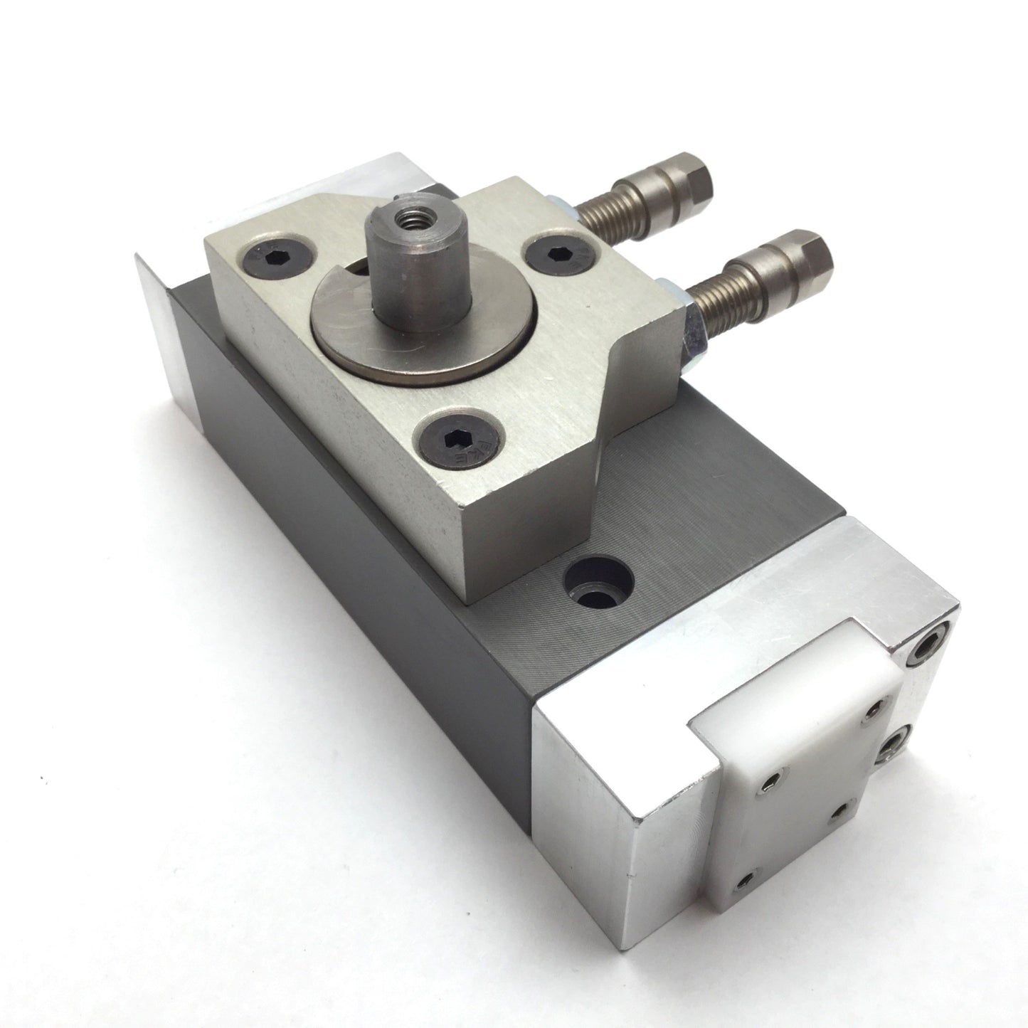 Used Barrington Automation RD-2 Rotary Drive Actuator, Range: 0-180°, Bore: 0.75"