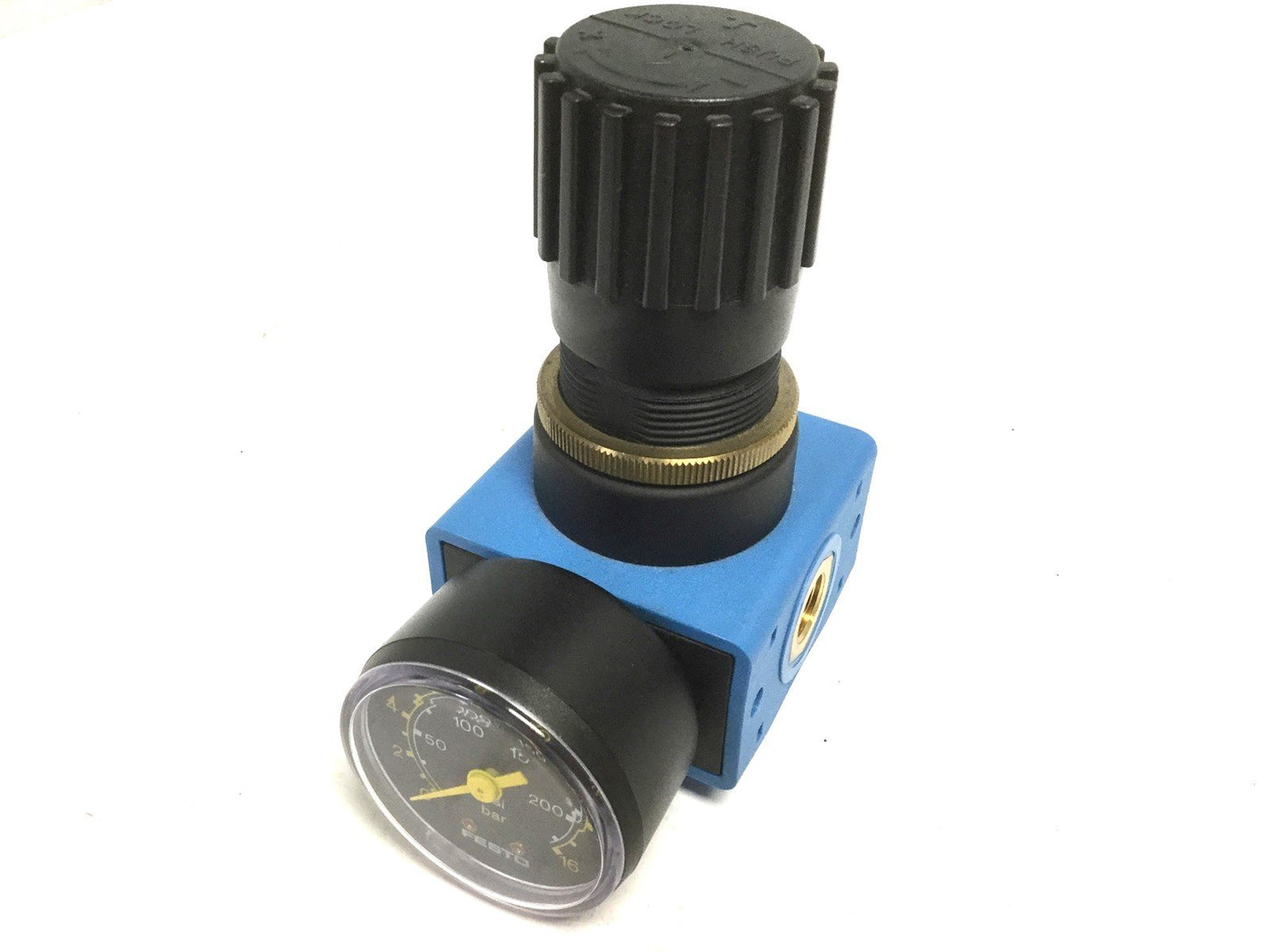 Used Festo LR-1/4-S-B-NPT Regulator 0 to 225PSI, 0 to 16 bar Ports: 1/4 NPT