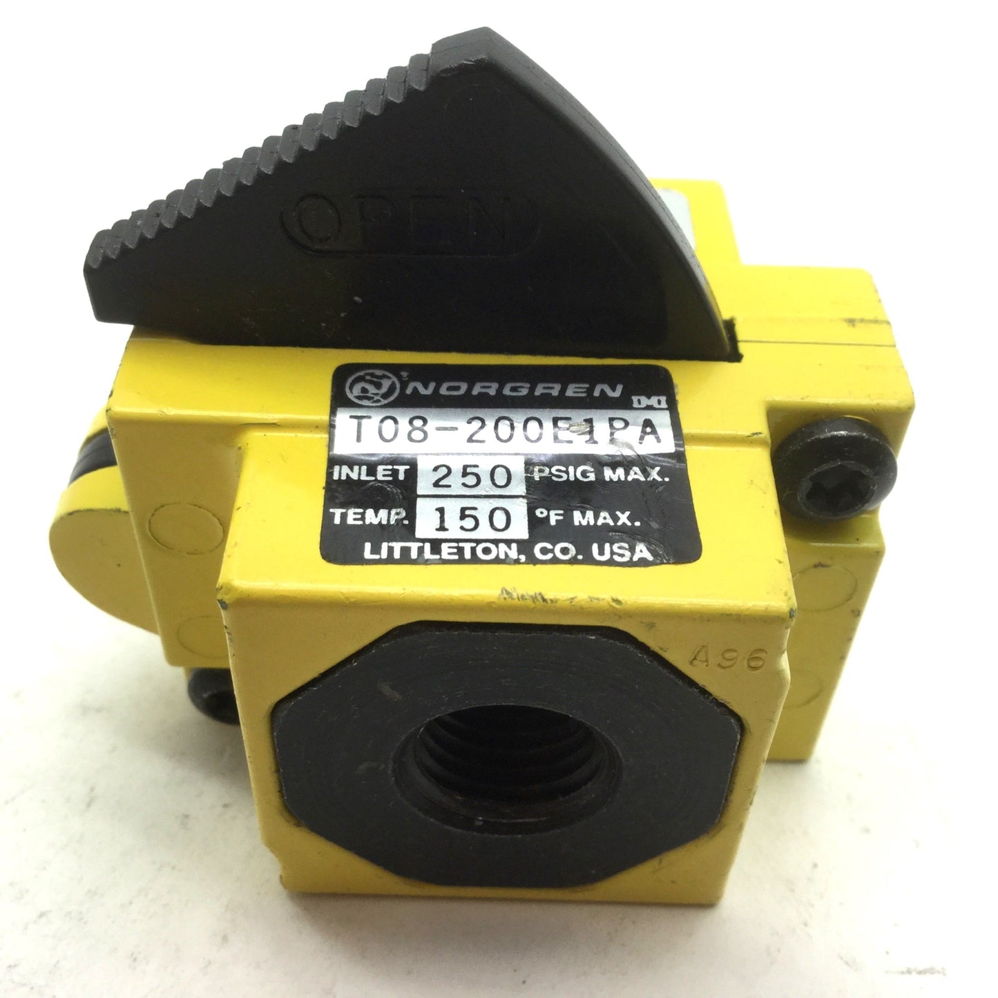 Used Norgren T08-200E1PA Shut Off Lock Out Valve 1/4" NPT, Max: 250 PSI 150°F