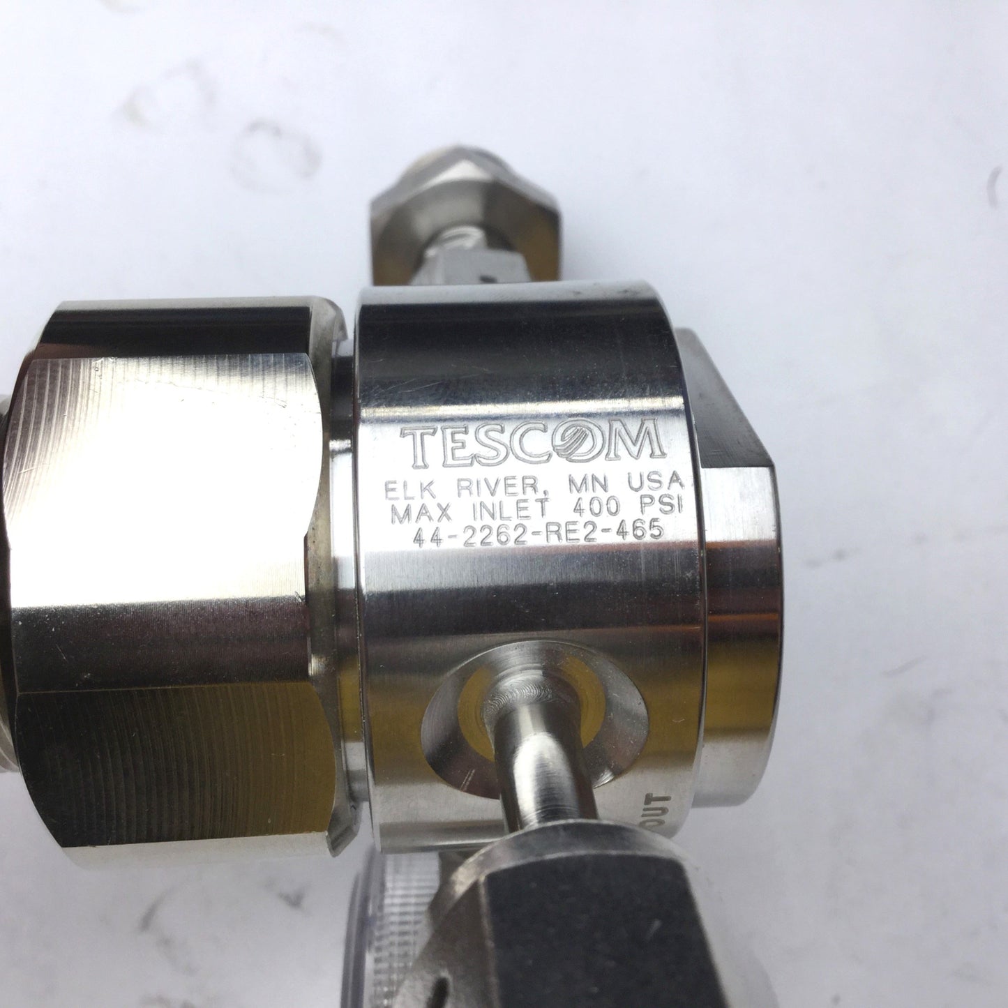 Used Tescom 44-2262-RE2-465 Hight Purity Regulator Flow Valve, In: 400PSI Out: 100PSI