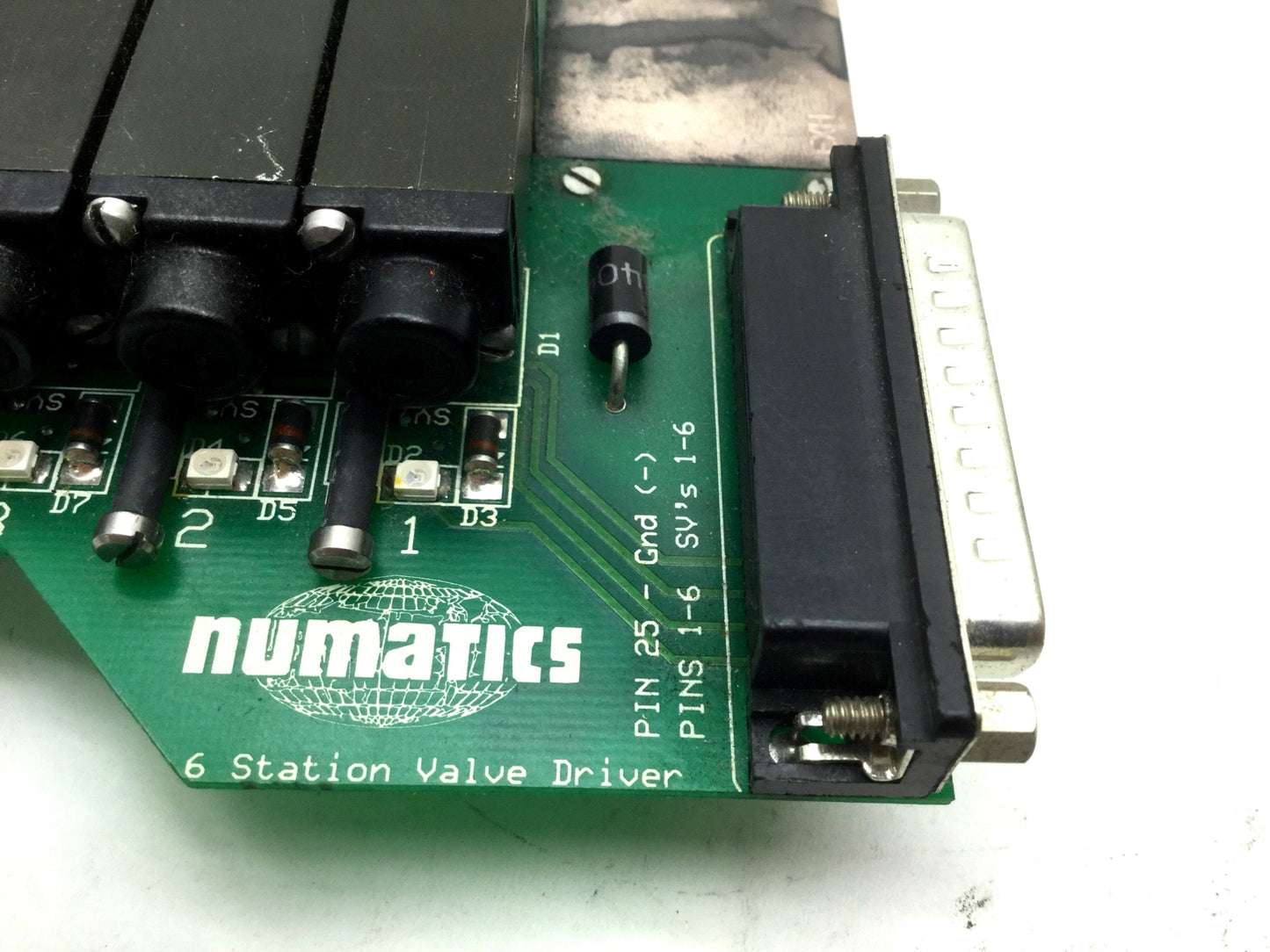 Used Manifold of 6 Numatics M10SA401M053T Solenoid Valves 10-32UNF 24VDC