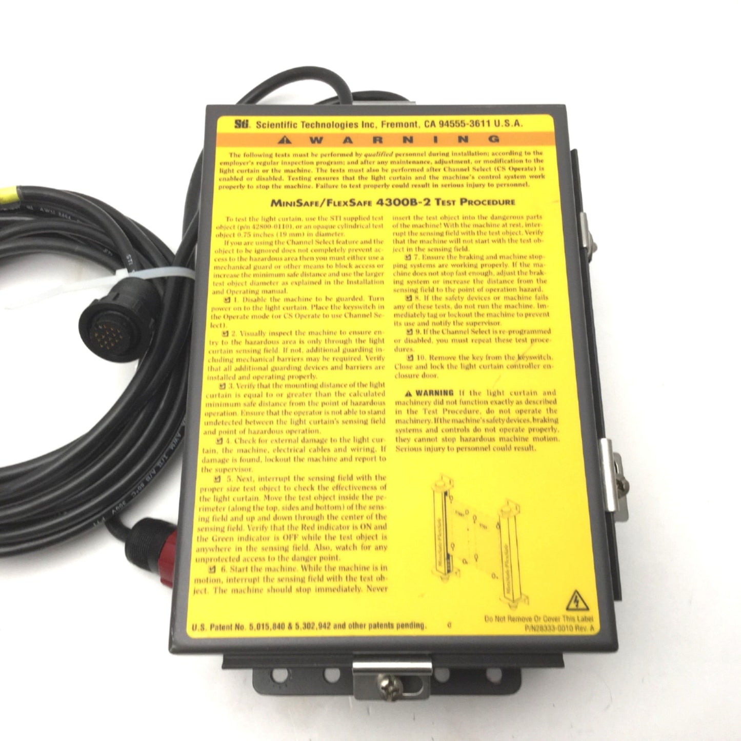 Used STI MiniSafe/FlexSafe 4300B-2 MINISAFE MS4332B2-AC1-15X Light Curtain Controller