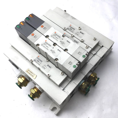 Used Bank of 2 SMC VQ4200-5 Solenoid Valve, 0.15-1.0MPa, 2-Position 5-Port, 24VDC