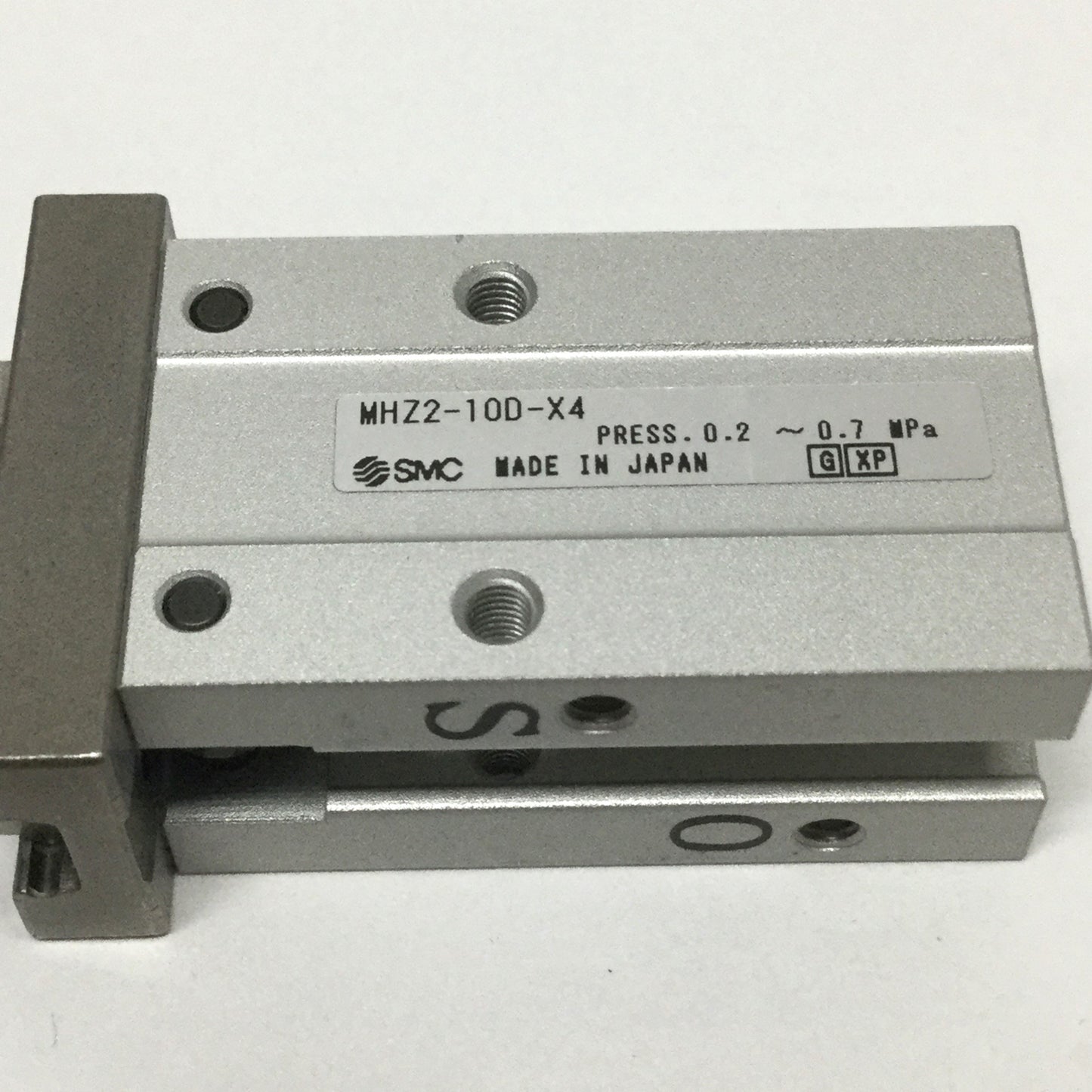 Used SMC MHZ2-10D-X4 Parallel Air Gripper 2-Finger, 10mm Bore, 4mm Stroke, 0.2-0.7MPa