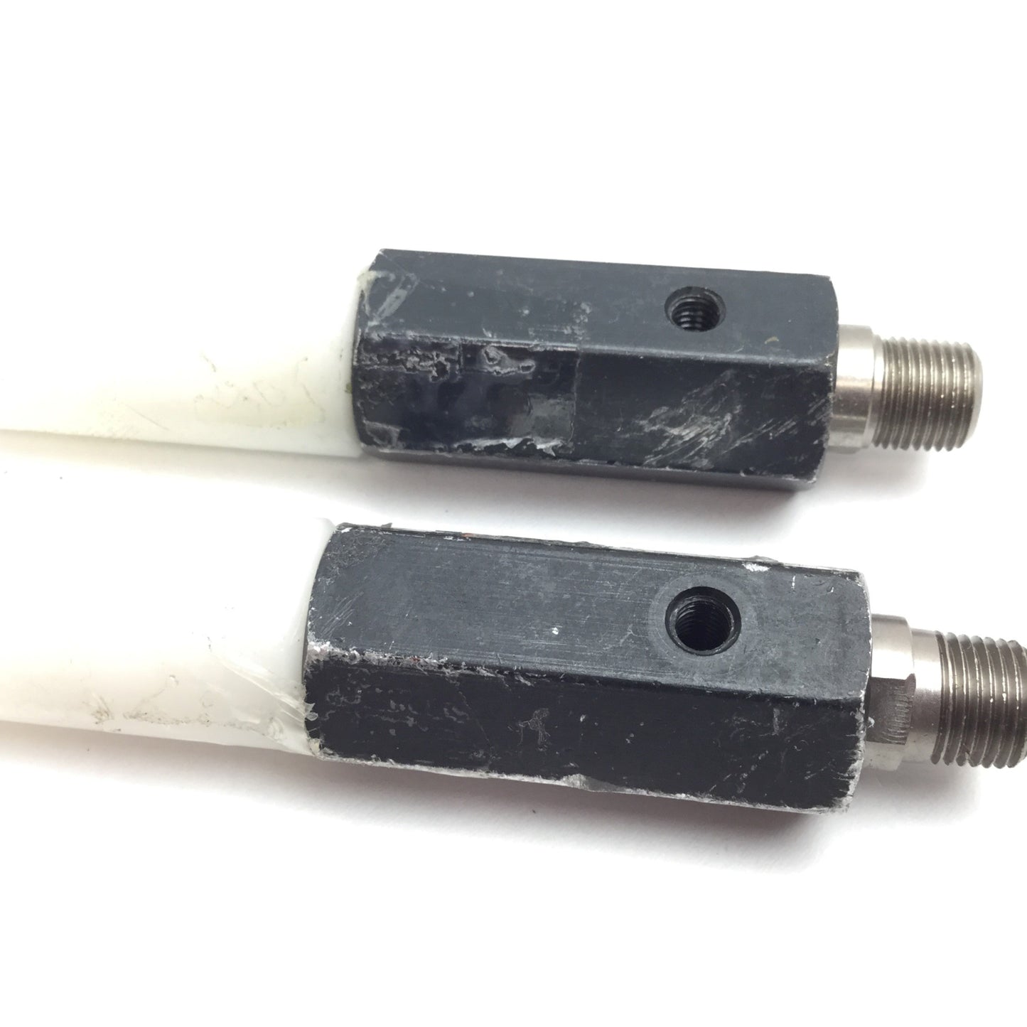 Used Lot of 2 SMC NARJ210-M5 Miniature Regulator, Set Pressure: 0.2-0.7MPa, M5x0.8