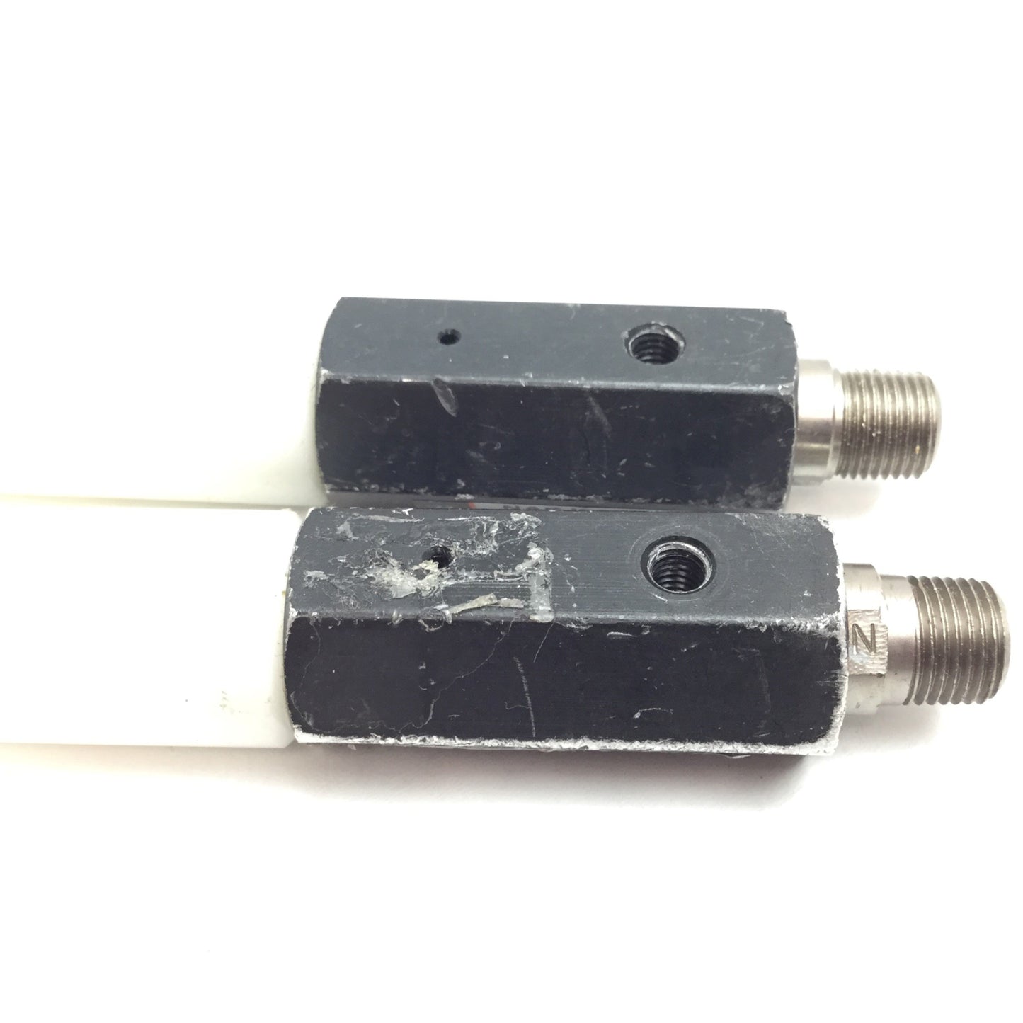 Used Lot of 2 SMC NARJ210-M5 Miniature Regulator, Set Pressure: 0.2-0.7MPa, M5x0.8